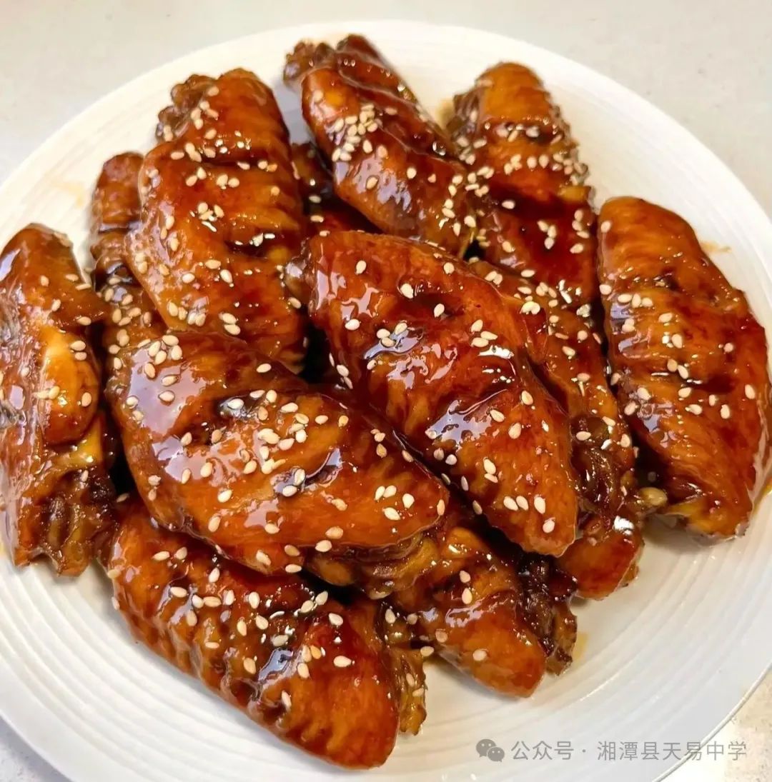 科學(xué)膳食 營養(yǎng)均衡——天易中學(xué)第六周食譜