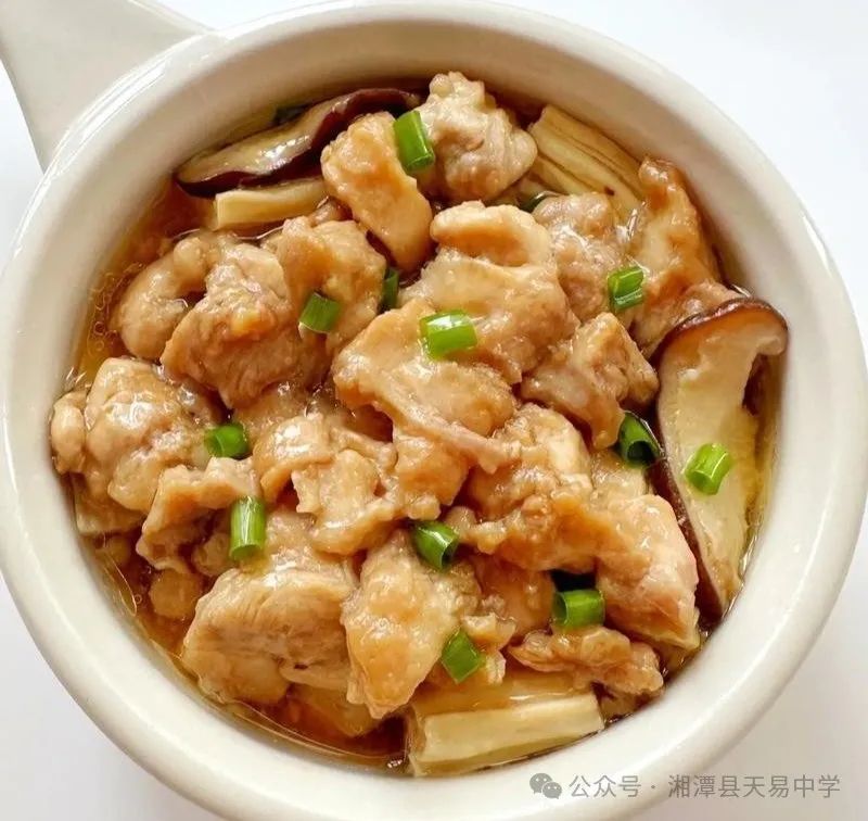 科學(xué)膳食 營養(yǎng)均衡——天易中學(xué)第四周食譜